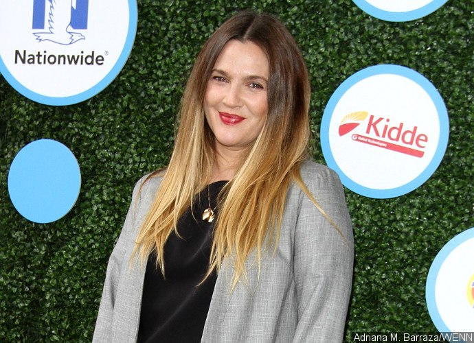 Drew Barrymore Gains a Lot of Weight. Is Divorce Taking Its Toll on Her?
