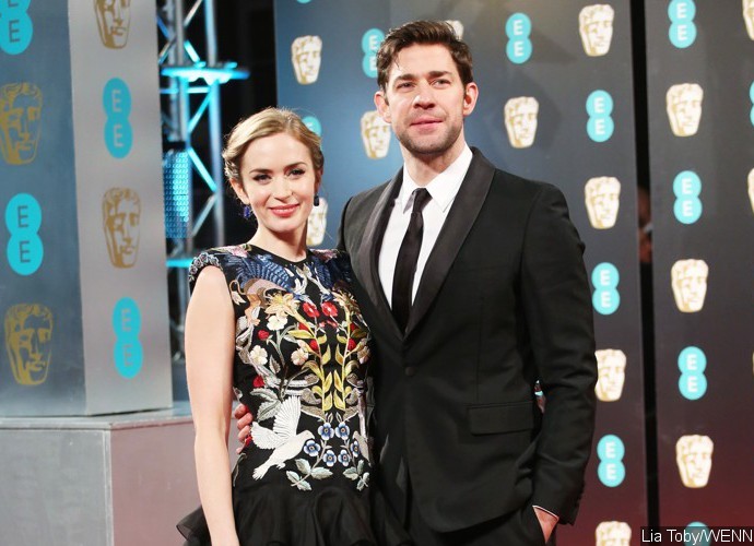 Emily Blunt Exposes Butt Cellulite During Vacation With John Krasinski