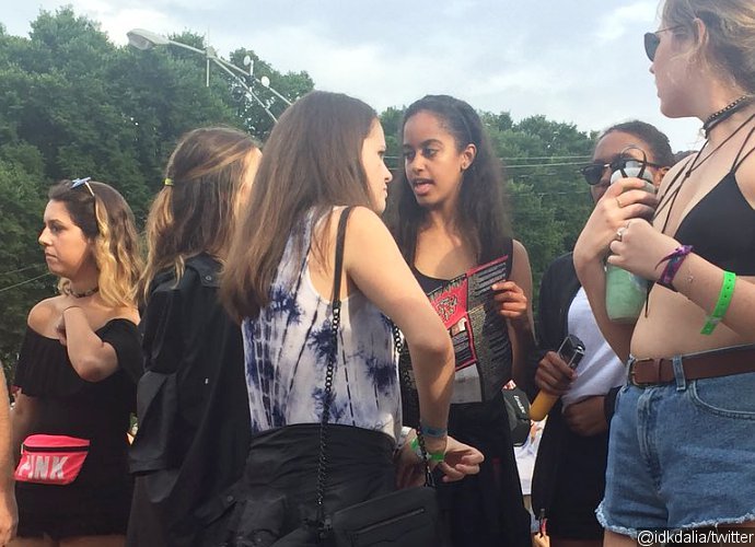 Fans Defend Malia Obama Amidst Backlash for Attending Lollapalooza Instead of DNC