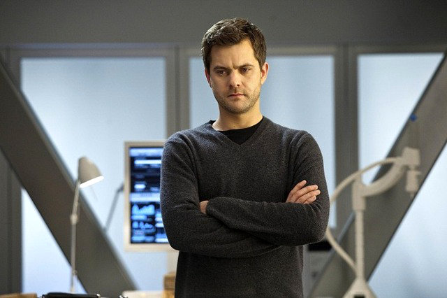 New 'Fringe' Season 4 Promo: What Is Reality?
