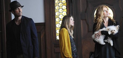 A family haunted by spirits of their house's former residents on 'American Horror Story'