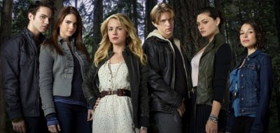 Britt Robertson plays a girl who just learns that she is a witch on 'The Secret Circle'