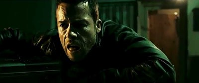 Guy Pearce Tortured During Interrogation in First Five Minutes of 'Lockout'