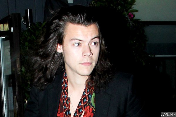 Harry Styles Makes Public the Guy Who 'Stole' His Girlfriend as a Teen