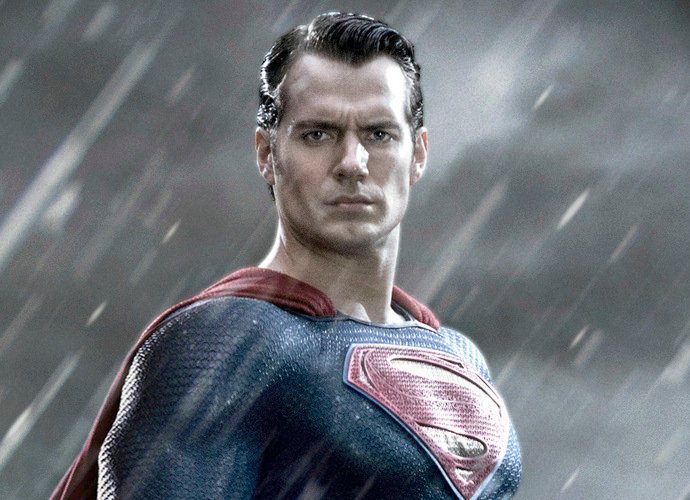 Henry Cavill Returns With Superman's Iconic Spit Curl in New 'Justice League' Set Pic