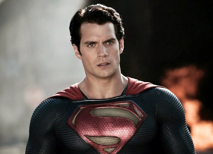 Henry Cavill's Mustache Will Be Digitally Removed From 'Justice League' Reshoots