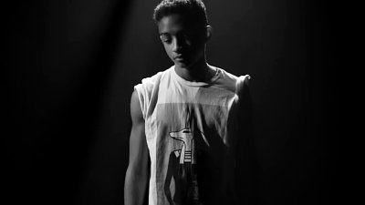 Jaden Smith Debuts 'Give It to Em' Music Video