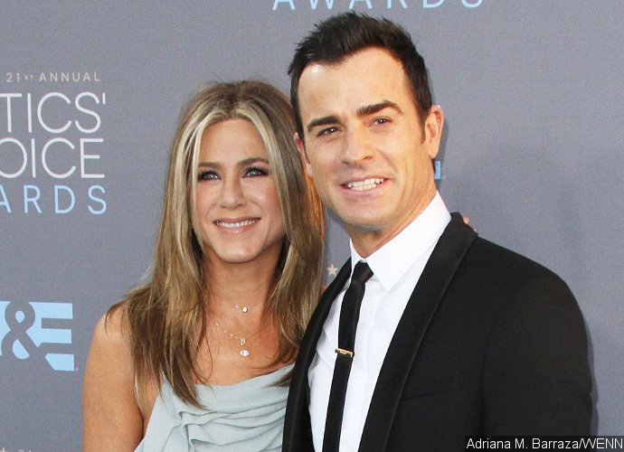 Planning to Adopt Baby? Jennifer Aniston and Justin Theroux Visit Mexican Orphanage