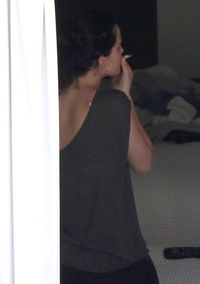 Jennifer Lawrence Spotted Smoking Weed During Vacation in Hawaii