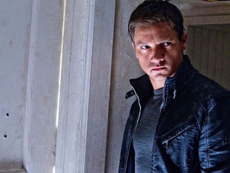 First Look at JEREMY RENNER as Aaron Cross in 'The Bourne Legacy'