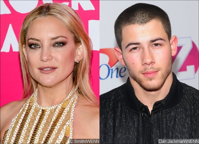 Together Again! Kate Hudson and Nick Jonas Have 'Very Flirty' Moments During Winter Getaway