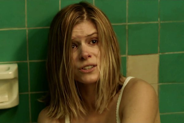 Kate Mara Is Held Hostage in 'Captive' First Trailer