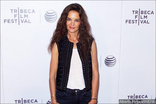 Katie Holmes Pays Tribute to Veteran Grandfather on Memorial Day