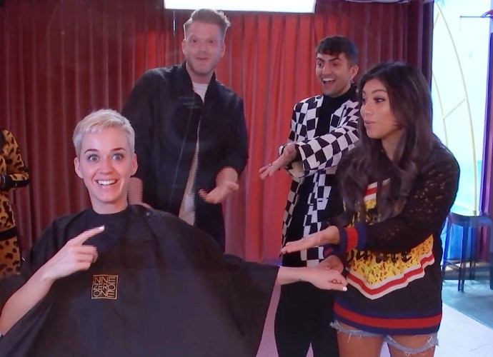 Katy Perry Is Serenaded by Pentatonix as She Gets Ready for Concert