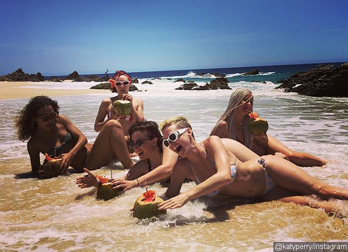 Katy Perry Parades Bikini Body as She Enjoys Water Splash on the Beach