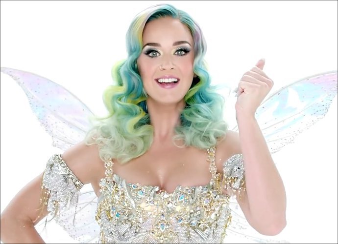 Listen to Katy Perry's... Katy Perry Christmas Song