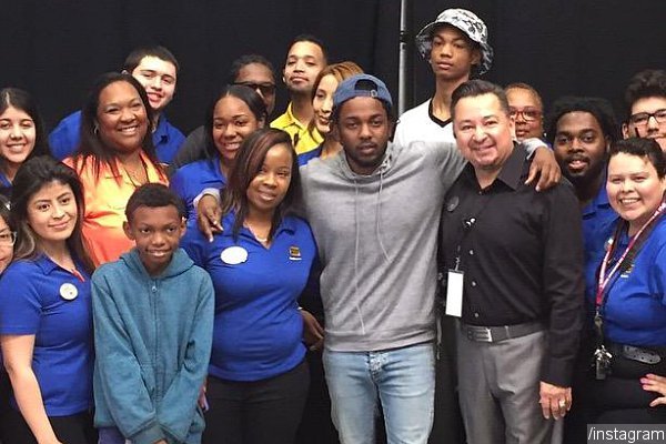 Kendrick Lamar Thanks Fans at 'To Pimp a Butterfly' Album Signing in Compton