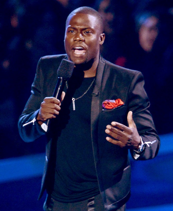 kevin-hart-defends-kristen-stewart-at-mtv-vmas.jpg