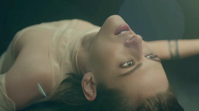 Kristen Stewart Strips Naked in Artistic Promo for Chanel's Perfume