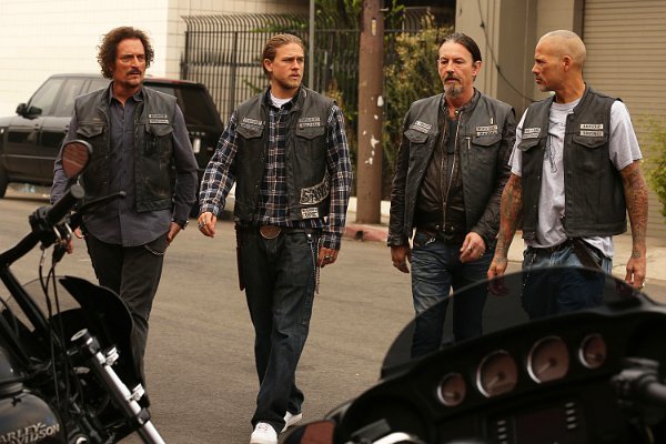 Kurt Sutter Apologizes After 'Sons of Anarchy' Ending Is Spoiled