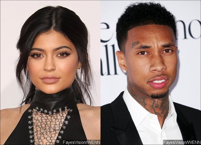 Kylie Jenner Has Run-In With Tyga During Outing With Khloe Kardashian
