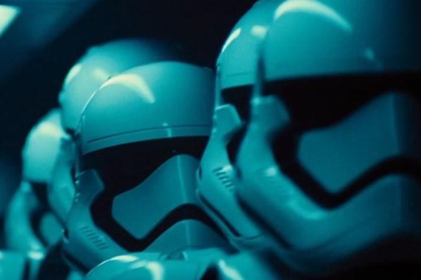 Lucasfilm Hunts Down 'Star Wars: The Force Awakens' Leaker