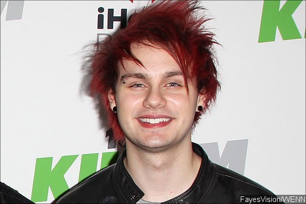 5SOS' Michael Clifford Misses a Show, Gets Stuck in the U.S. After Losing Passport