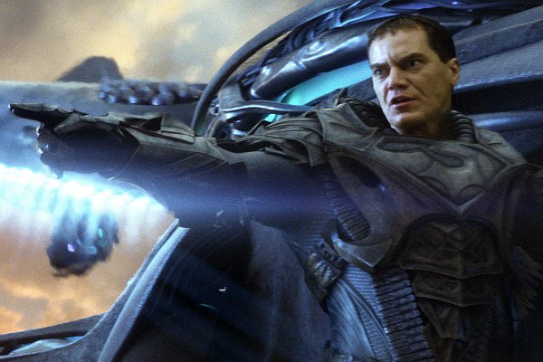 Michael Shannon Clarifies 'Batman v Superman' Flipper Hands Rumor