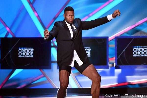 michael strahan sweatpants