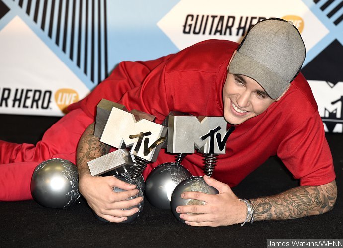 MTV EMAs 2015: Justin Bieber Wins Big With 5 Awards
