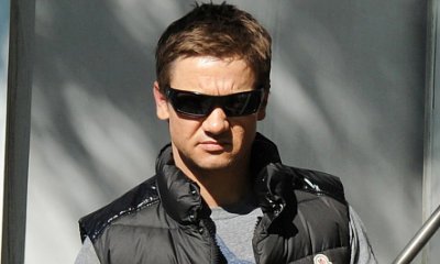 Jeremy Renner tackles the new lead role in 'The Bourne Legacy' 