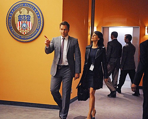 'NCIS' 9.15 Preview: Tony Bumps Into Ex-Fiancee