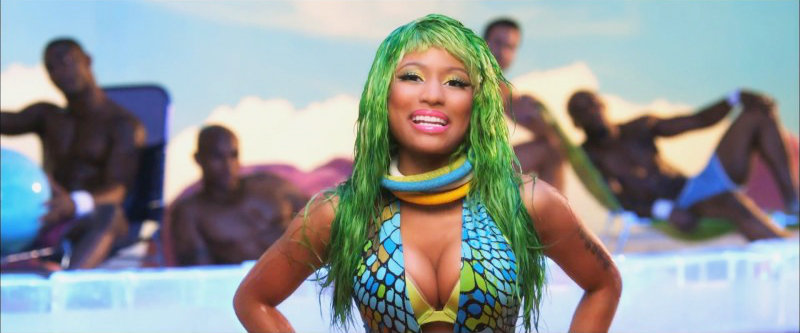 nicki minaj new hair leopard. Nicki Minaj Goes Wild In A