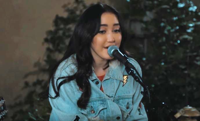 Noah Cyrus Debuts New Song 'Almost Famous' - Watch the Acoustic Video
