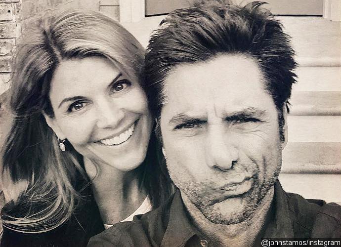 Photo: Jesse and Becky Reunite on 'Fuller House' Set