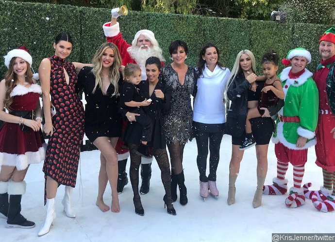 Where's Kylie Jenner? 'Pregnant' Star MIA in On-Set Photo of 'KUWTK' Christmas Special