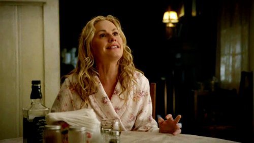 Do alcide and sookie hook up