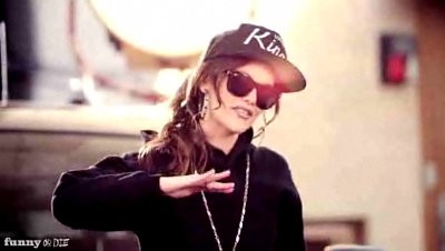 Rachel Bilson Goes Gangsta, Throws Spitfire Rapping in Funny or Die Video
