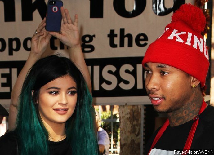 Here's the Reason Why Kylie Jenner Didn't Bring Tyga to Golden Globes Party