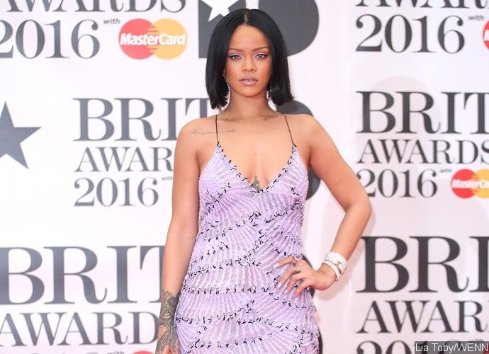 Watch Rihanna Mash Up 'We Found Love' and Calvin Harris' 'How Deep Is Your Love'