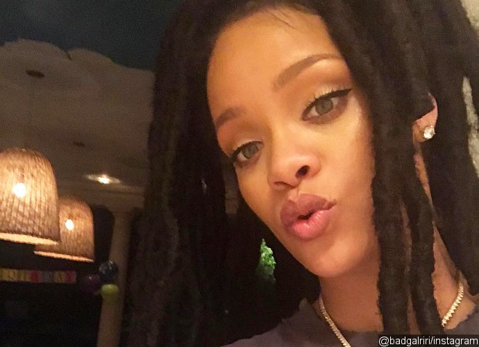 Rihanna Spotted for the First Time on 'Ocean's Eight' Set
