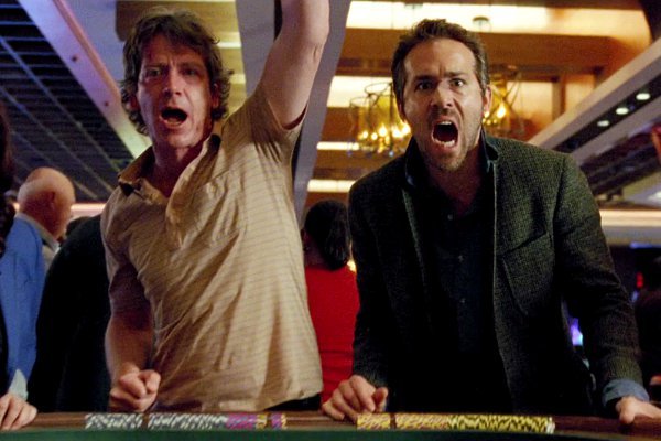 Ryan Reynolds Becomes Ben Mendelsohn's Lucky Charm in 'Mississippi Grind' First Trailer