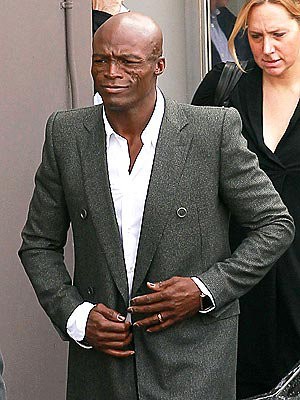 Seal Still Wears Wedding Ring When Stepping Out After Splitting From Heidi Klum