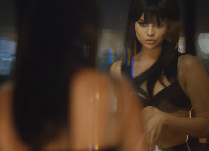 Selena Gomez Sets 'Hands to Myself' Video Release Date, Shares New Sexy Preview