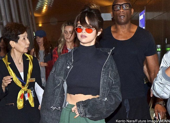 Selena Gomez 'Spent Some Time in Mental Hospital' Before Checking Into Rehab