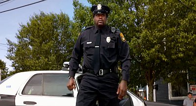 shaquille-o-neal-channels-cop-and-raps-in-grown-ups-2.jpg