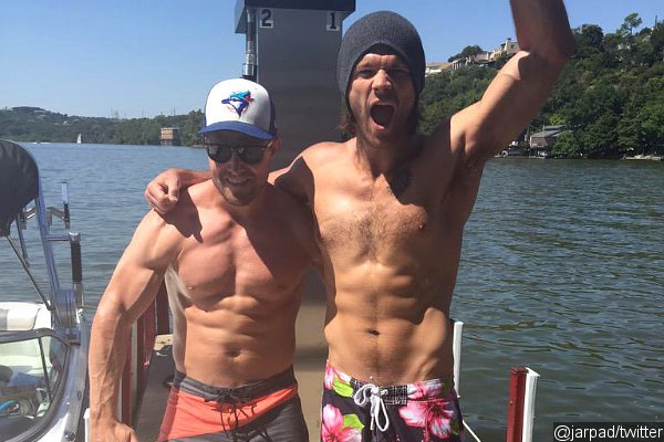 Shirtless Jared Padalecki and Stephen Amell Show Off Their Ripped Abs for a Good Cause