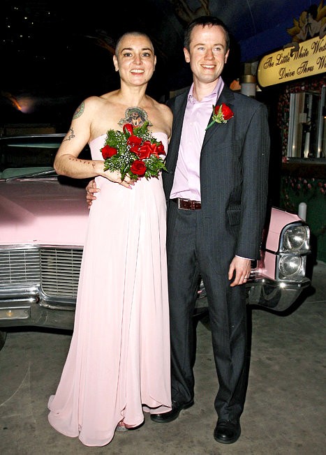 Sinead O'Connor Ends 16 Days of Marriage, Blames Intense Pressure Put on Husband