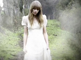 Snippet of Taylor Swift's 'Safe and Sound' Video From 'The Hunger Games'