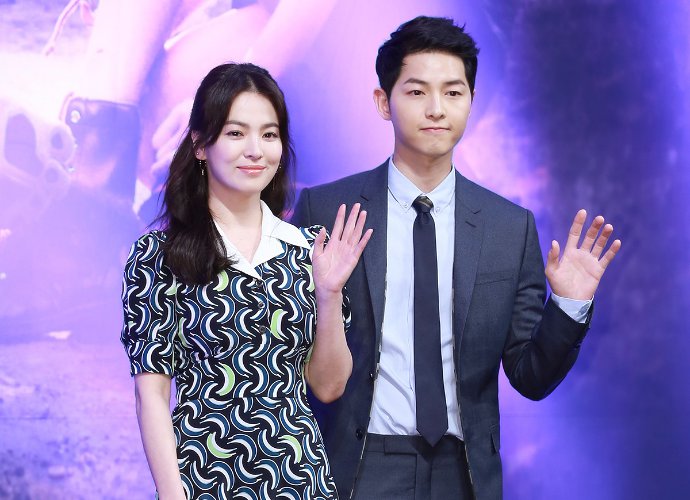 Song Joong Ki and Song Hye Kyo Gush Over Each Other in Sweet Letters